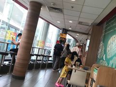 大堂-麦当劳(虹梅路地铁站店)