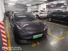 -TESLA 特斯拉(上海太古汇体验店)