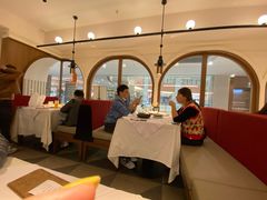 -阿妮叶李(光谷世界城店)