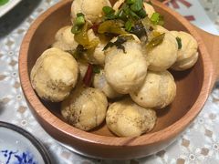 弥渡炸汤圆-蜗牛小馆醉乡民谣云南菜(惠新西里店)
