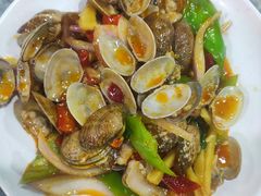 -四川小胡子海鲜(丁村万人海鲜广场店)