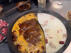 -鹿鸣山草本茶香火锅(园西路店)
