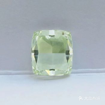 钻石几乎垄断所有色谱 一年仅有几颗或者无产量的红钻