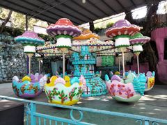 -顺德大良半月城游乐场