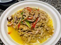-老萍巷莲花血鸭·萍乡地标江西菜(步行街店)