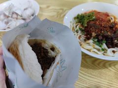 -王菊美食街·王菊面馆(总店)