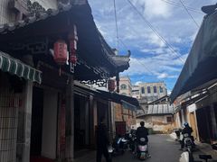-余庆小吃(小吃一条街店)