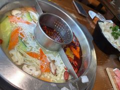 -佬土鹅肠火锅(解放路店)