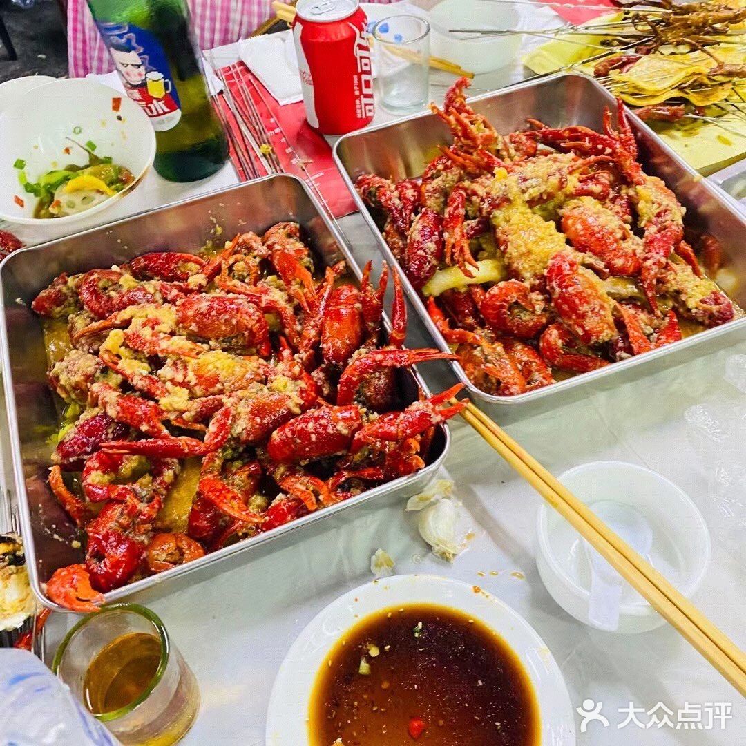 夏天不就是啤酒小龙虾嘛🦞