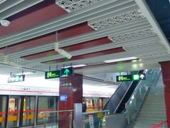 -一品天下(地铁站)