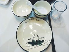 餐具-鑫悦楼煎蟹·16年海鲜大排档