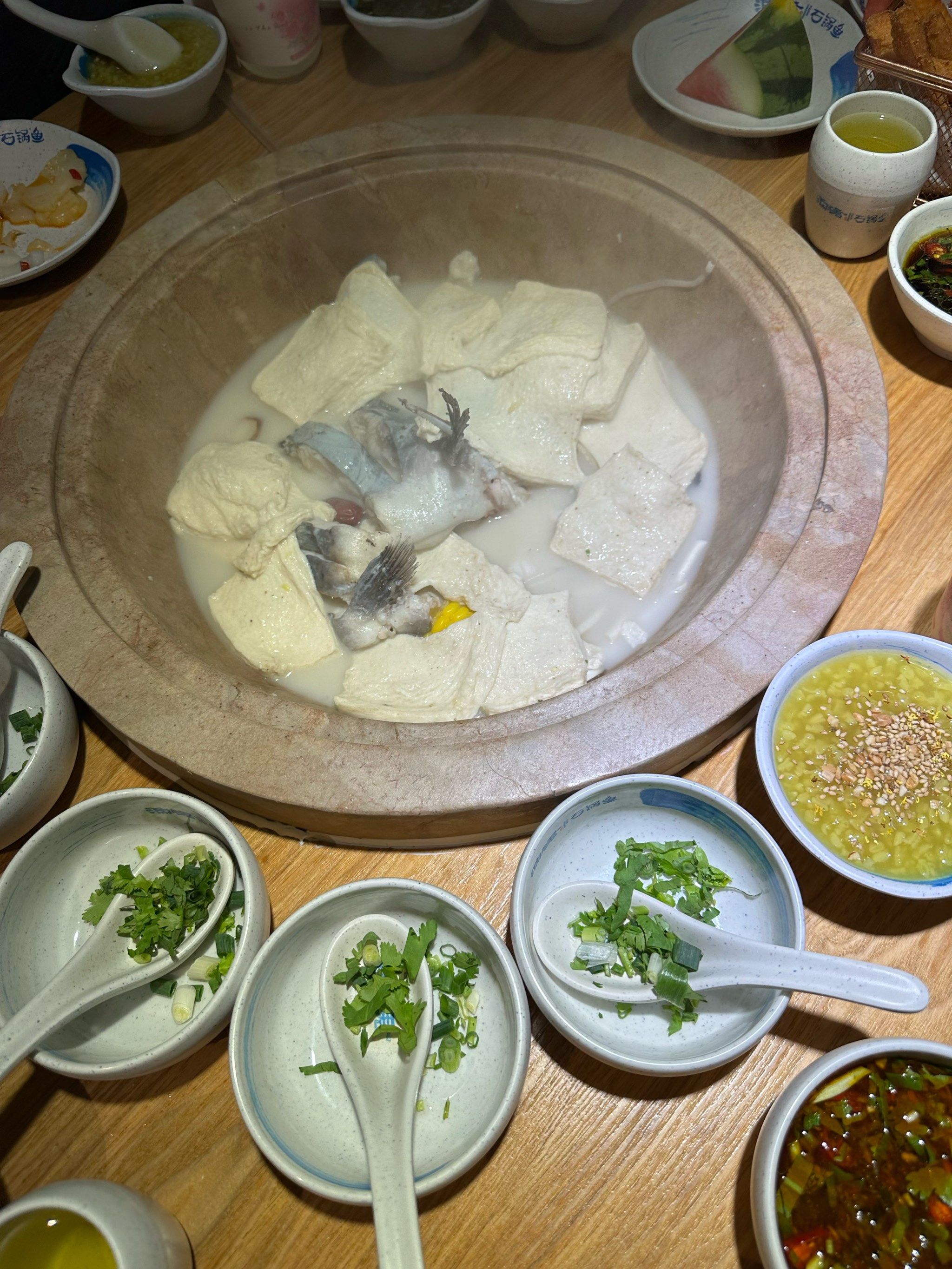 蒸汽石锅鱼好健康