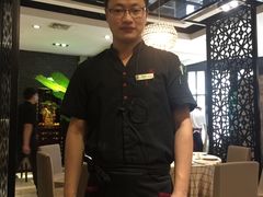 -闫府私房菜·百年鲁菜(恒隆店)