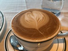 拿铁-Wolfgang’s Steakhouse 沃夫冈牛排馆(上海白玉兰广场店)