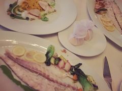 -迪拜帆船酒店海底餐厅