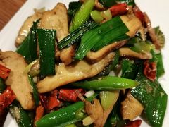 蒜苗炒香干-地锅居(翰林邻里中心店)