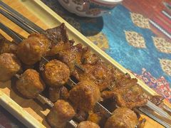 -乡村馕坑肉·烧烤·新疆菜·本地人更爱吃(阿勒泰首店)