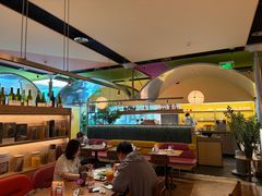 -芭莉与彩虹西餐厅(成都合生汇店)