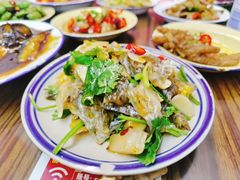 泡椒鱼皮-三镇卤货二公司(汉街店)