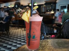 -Long Bar(莱佛士酒店)