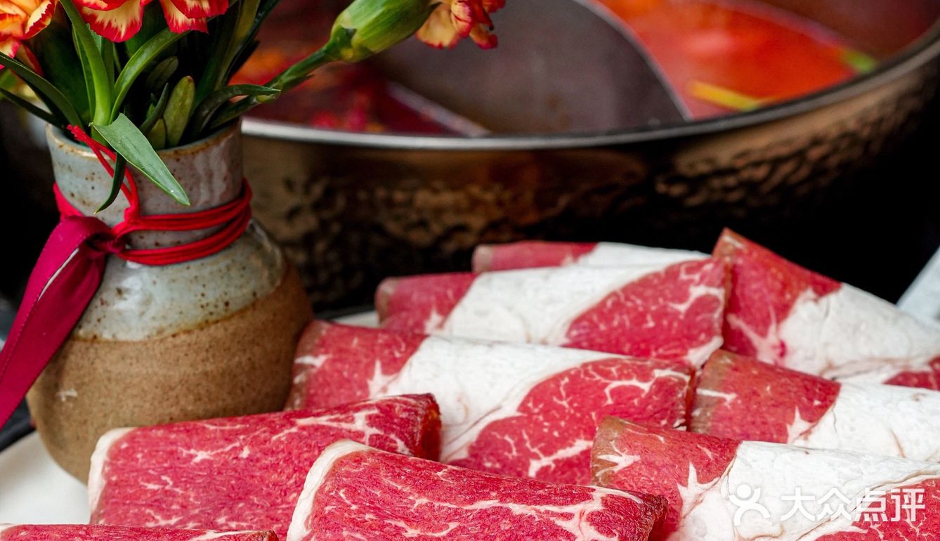 梧桐树下一个人也要吃饱饭！