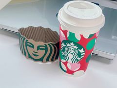 -星巴克臻选(上海中环广场2F店)