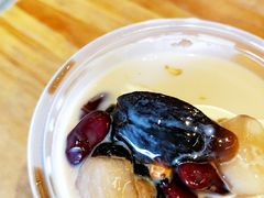 奶茶味燒仙草-八婆婆烧仙草(曾厝垵店)