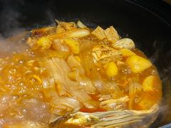 -锅老头海鲜铁锅炖