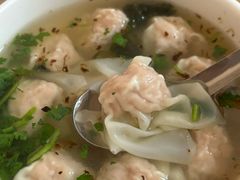 -石门侯·石门馄饨侯(革新北街店)