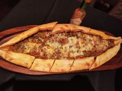 牛肉奶酪皮塔饼-Efes Turkish & Mediterranean Cuisine 艾菲斯餐厅(陆家嘴店)