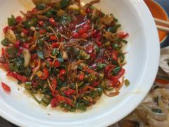 -川流不息·地道川菜·小龙虾(松东路店)