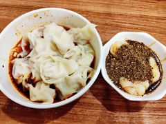 -继红顺河抄手名小吃