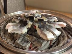 -围炉肉舍•炭烤活鳗•丹东海鲜烤肉(步行街店)