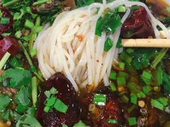 辣子鸡-越洋肖氏老米线(杨家坪店)