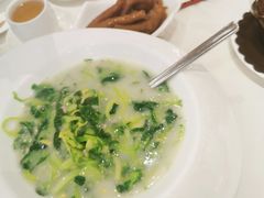 粥水灼春菜苗-凤凰楼酒家·粤宴点心(华强北店)