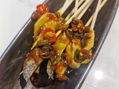 -嗨辣小聚·盘锦河蟹·海鲜烧烤龙虾(盘锦十年好店)