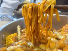 -内蒙焖面大盆骨餐馆(山大路店)