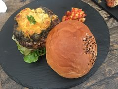 -HIGH FIVE哈福手工汉堡(桂林路店)