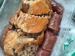 -梁阿婆廿年老牌扣肉糯米饭