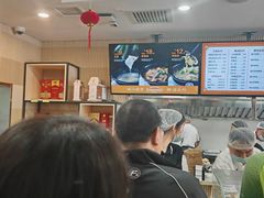 -闫家驴肉老店(华电一校店)