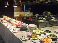 自助取餐区-上海虹桥宾馆味翠餐厅