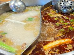 -肖肖酸萝卜鱼火锅(总店)
