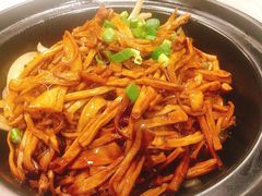 -老牌坊鲁菜名店(美莲广场店)