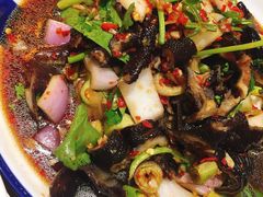 -二孃鸡爪爪(东风路总店)