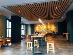 大堂-星巴克臻选(汇丽广场店)