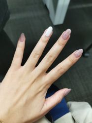-悦指间美甲美睫
