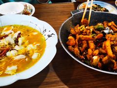 干锅牛蛙-靓蛙馆