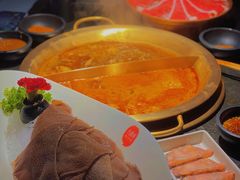 -九鼎轩脆毛肚火锅(南京东路店)
