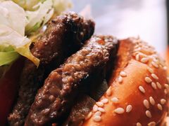 -The Habit Burger Grill 哈比特汉堡(复兴soho店)
