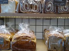 -Bread Talk 面包新语(荟聚店)